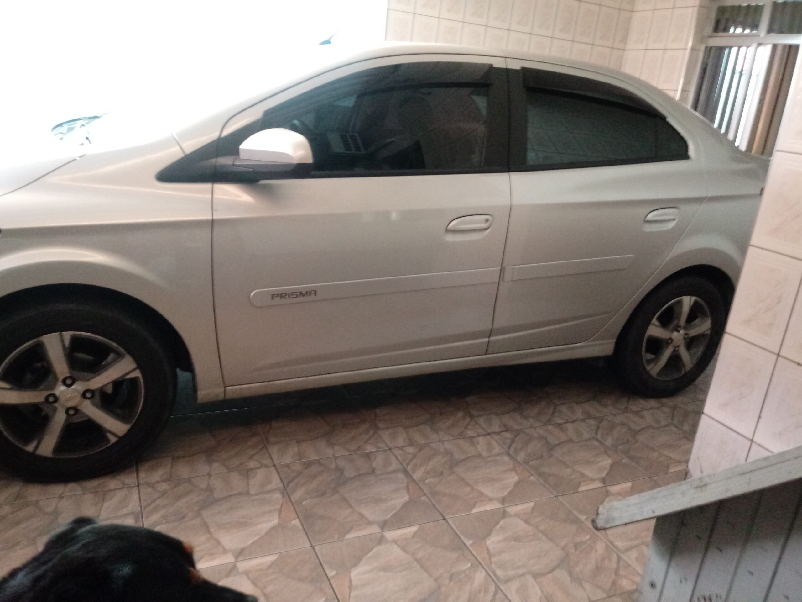 Prisma LTZ Automático Prata 2018