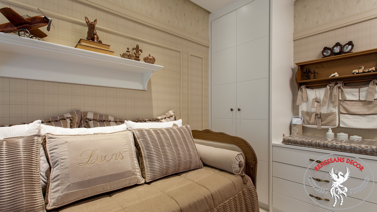 Boiserie para Quarto de bebe e casal provençal