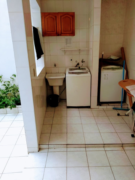 Vagas com Quartos Compartilhados para rapazes proximo ao metro saúde