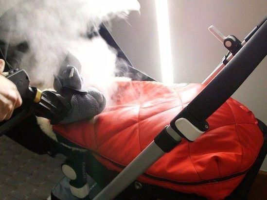 Limpeza e manutenção de carrinhos de bebê