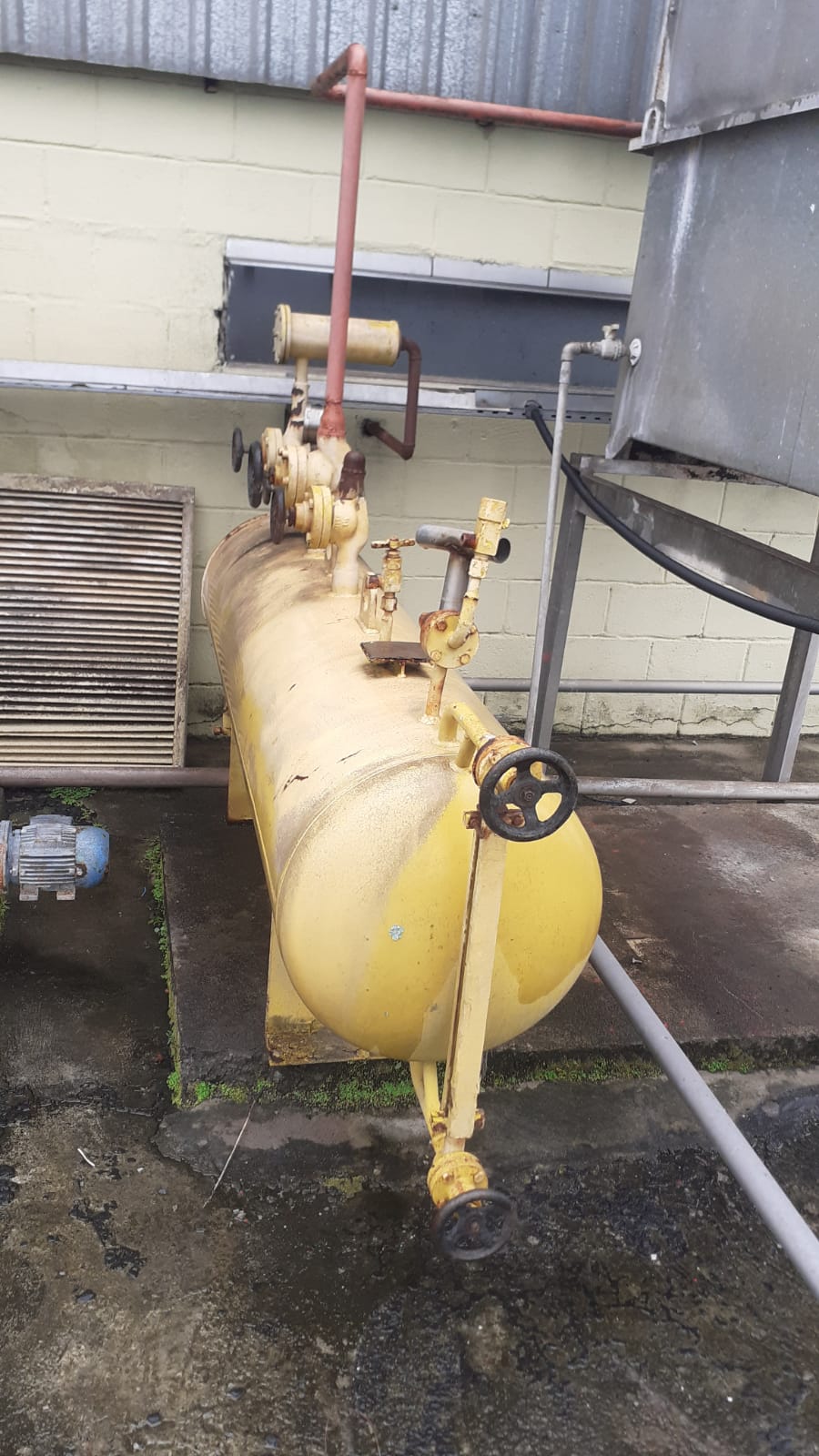Máquina de gelo em cubos industrial GT10 marca ACNM 12 ton\24 horas